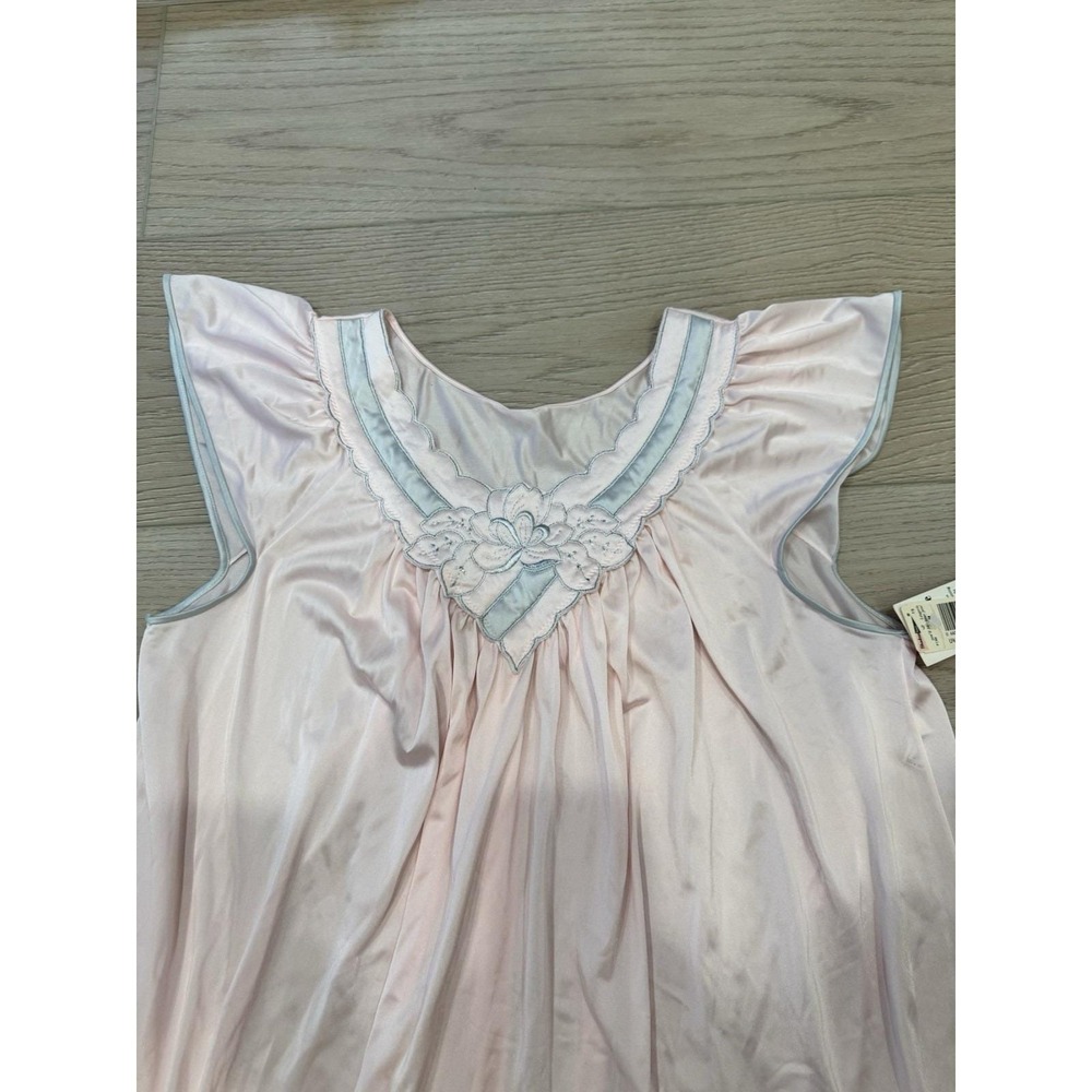 VTG Pink Nightgown Nightie Sz M USA Shadowline Nylon Cap Sleeve Embroidered - Picture 2 of 11